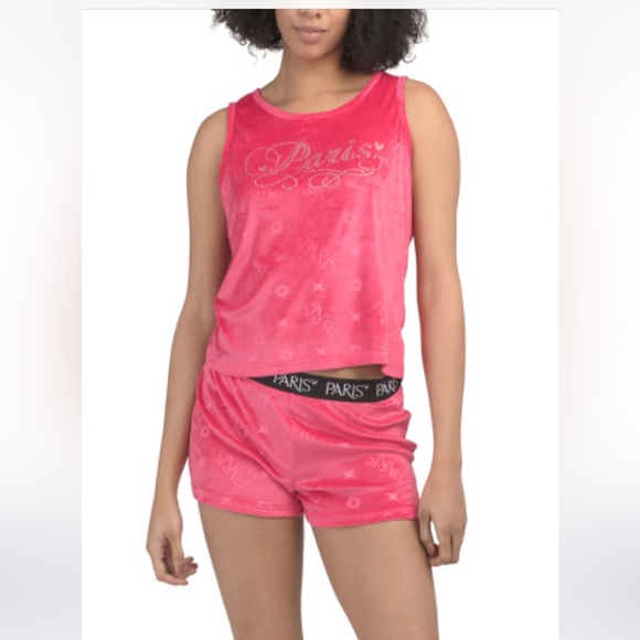 Paris Hilton Vibrant Pink Pajama Set - Picture 1 of 6